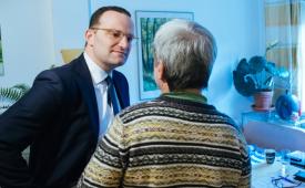 Besuch bei einem Bewohner