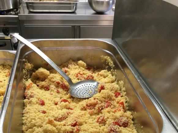 Couscous vor der Verteilung